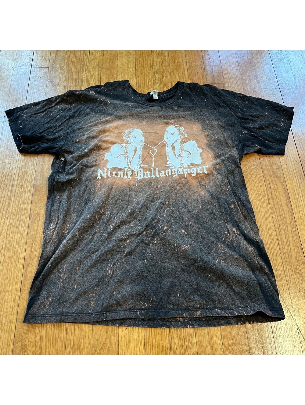Y2K grunge nicole dollanganger bleached tshirt